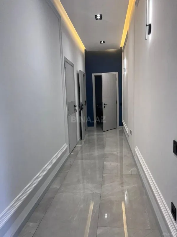 Kirayə verilir 4 otaqlı həyət evi 360 m²