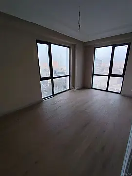 Satılır 2 otaqlı mənzil 61 m²