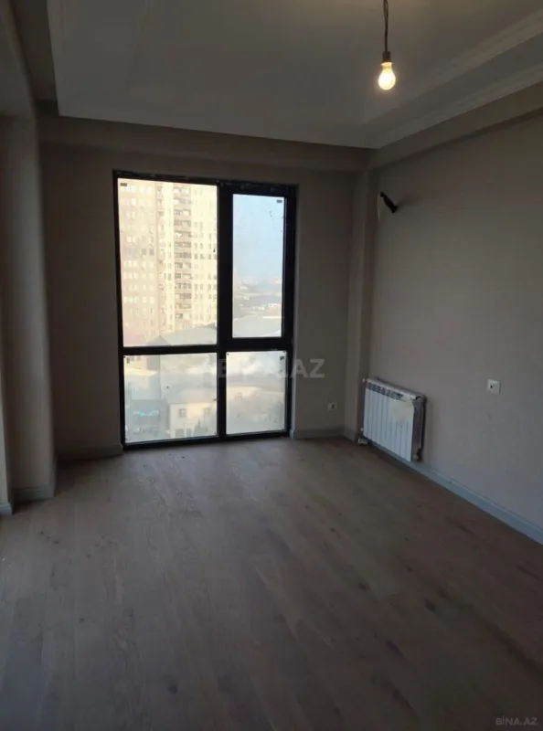 Satılır 2 otaqlı mənzil 61 m²