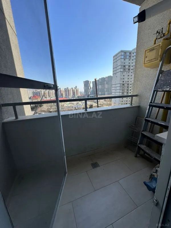 Satılır 2 otaqlı mənzil 80 m²