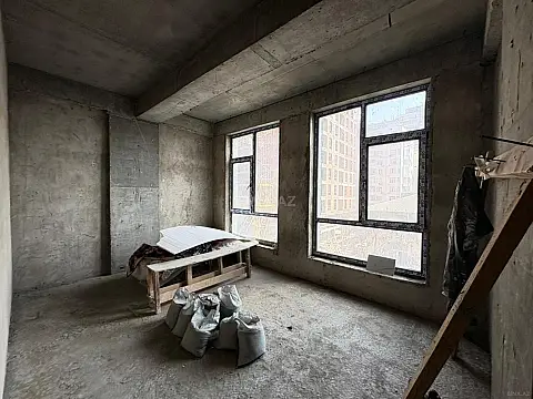 Satılır 3 otaqlı mənzil 107.2 m²