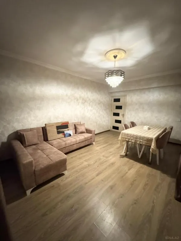 Kirayə verilir 2 otaqlı mənzil 60 m²