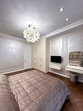 Kirayə verilir 4 otaqlı mənzil 155 m²
