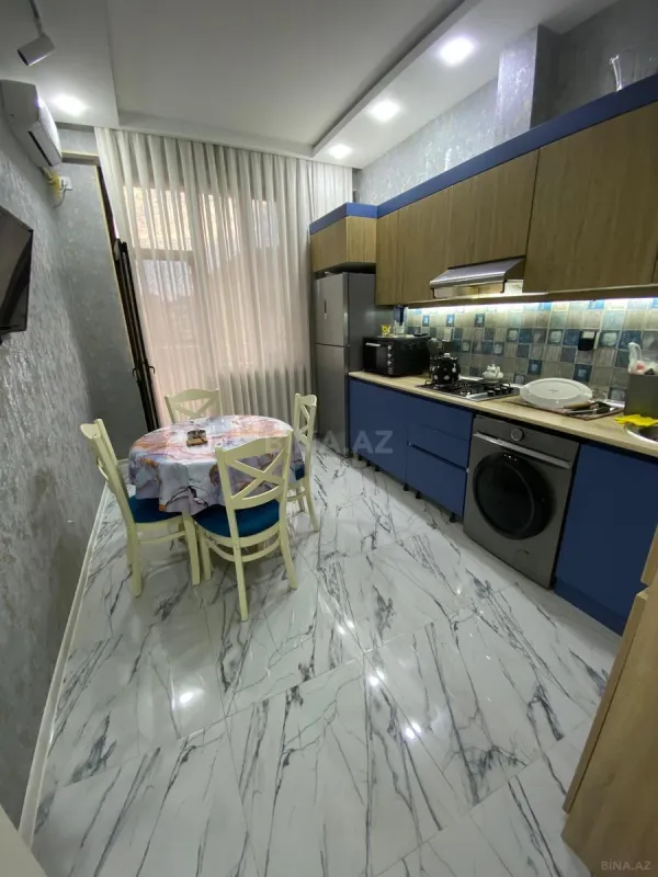Satılır 3 otaqlı mənzil 110 m²