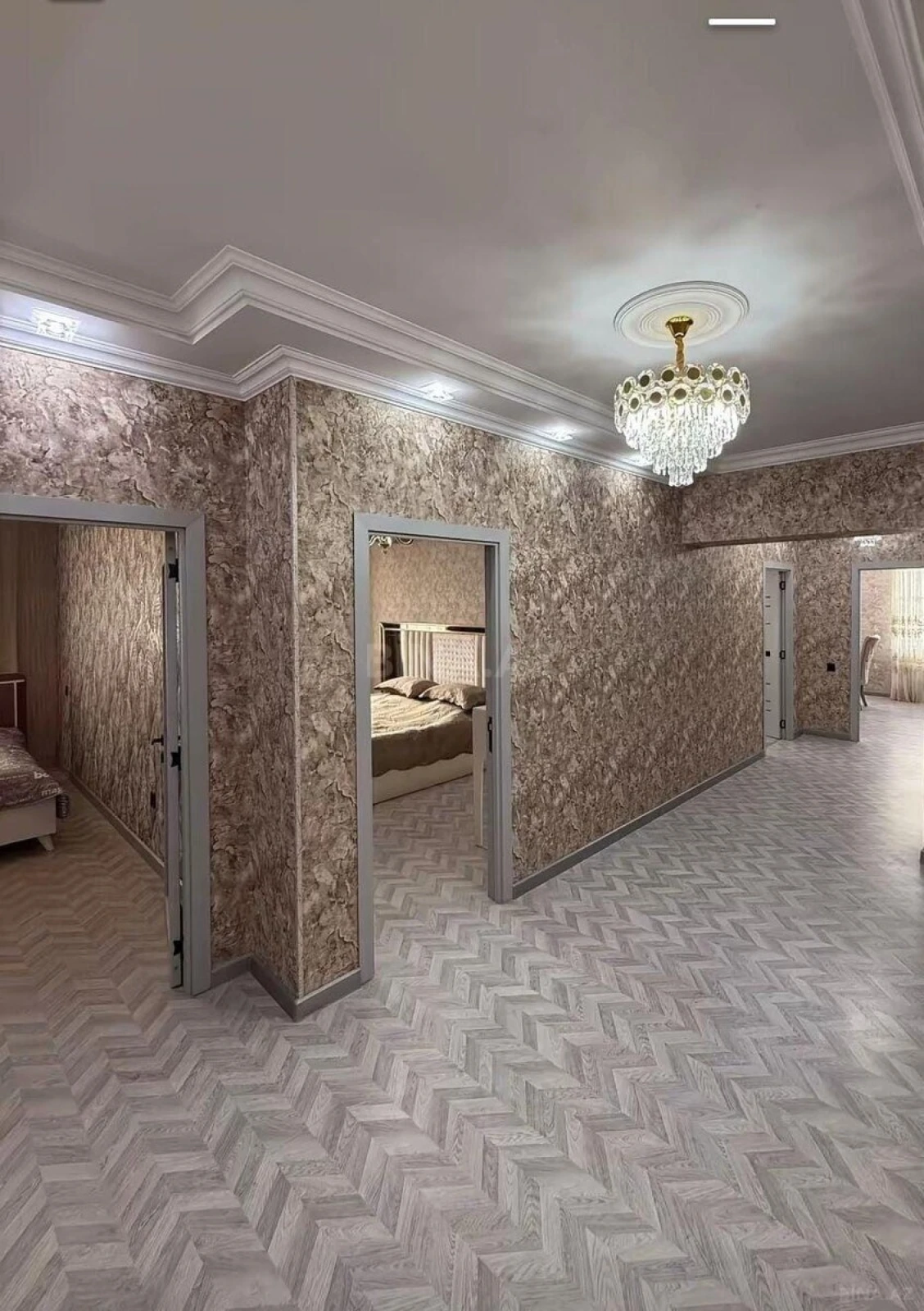 Satılır 3 otaqlı mənzil 110 m²