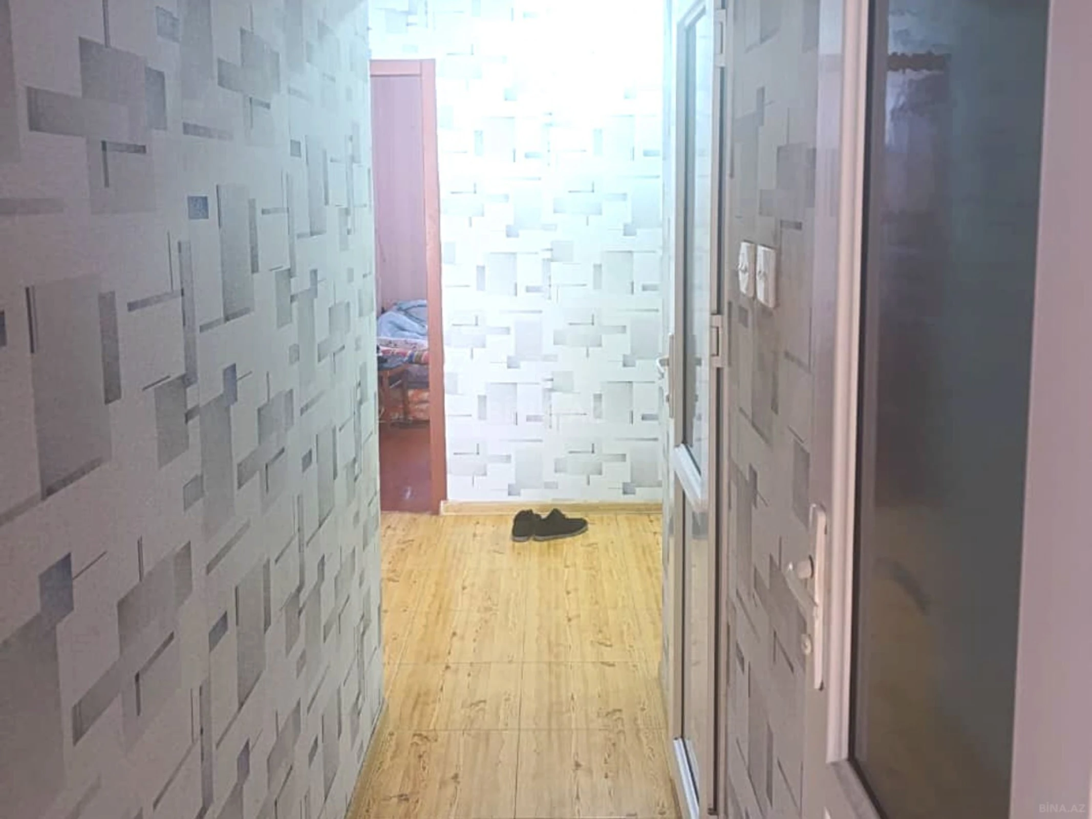 Satılır 2 otaqlı mənzil 60 m²