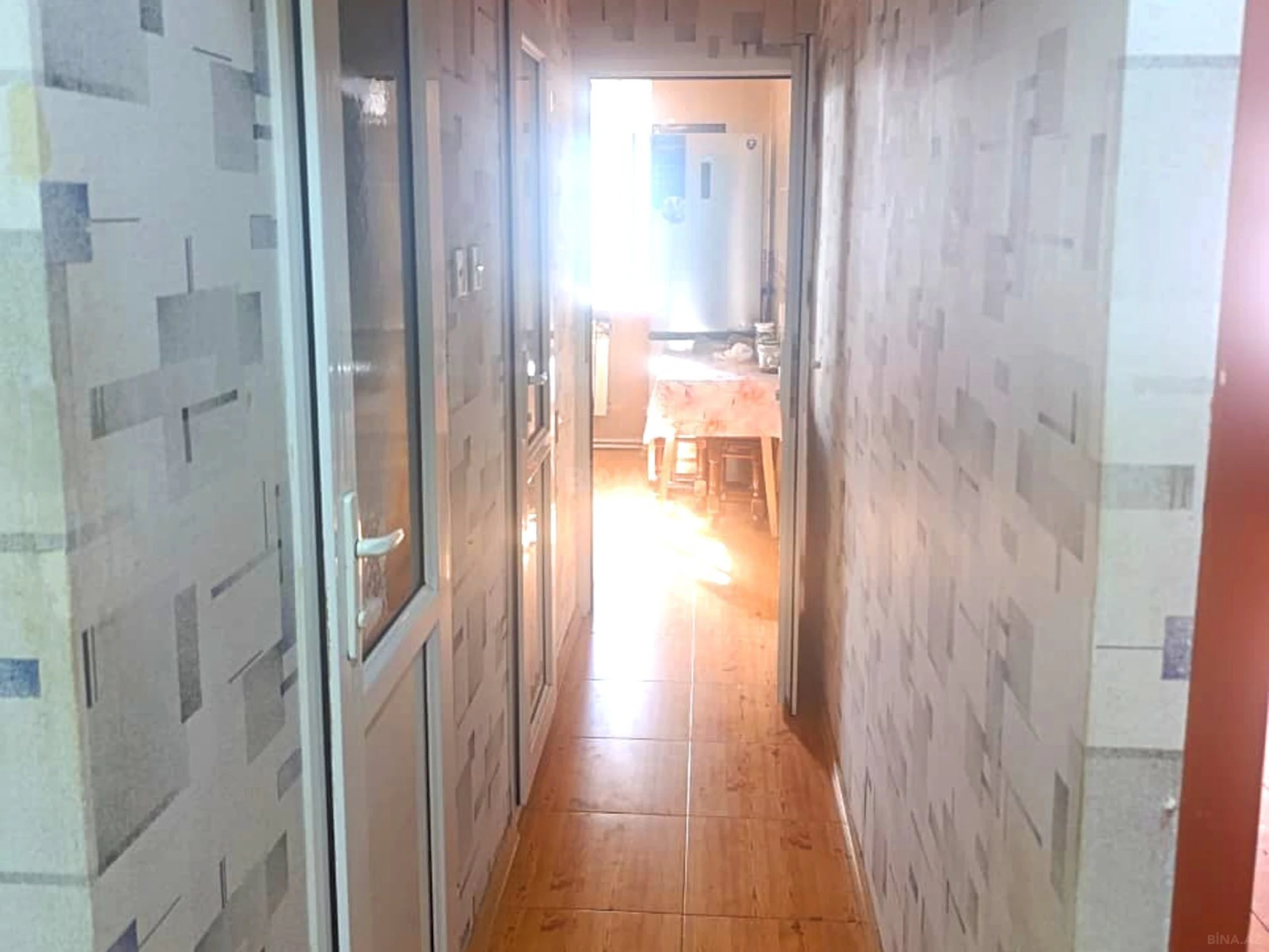 Satılır 2 otaqlı mənzil 60 m²
