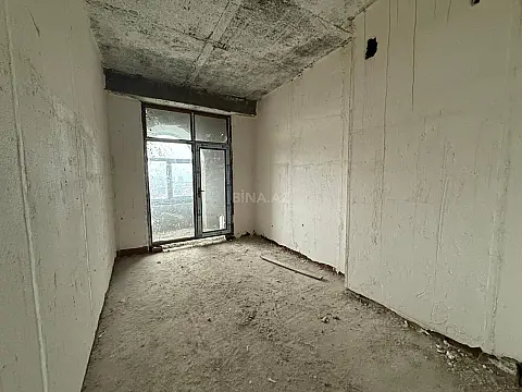 Satılır 3 otaqlı mənzil 110 m²
