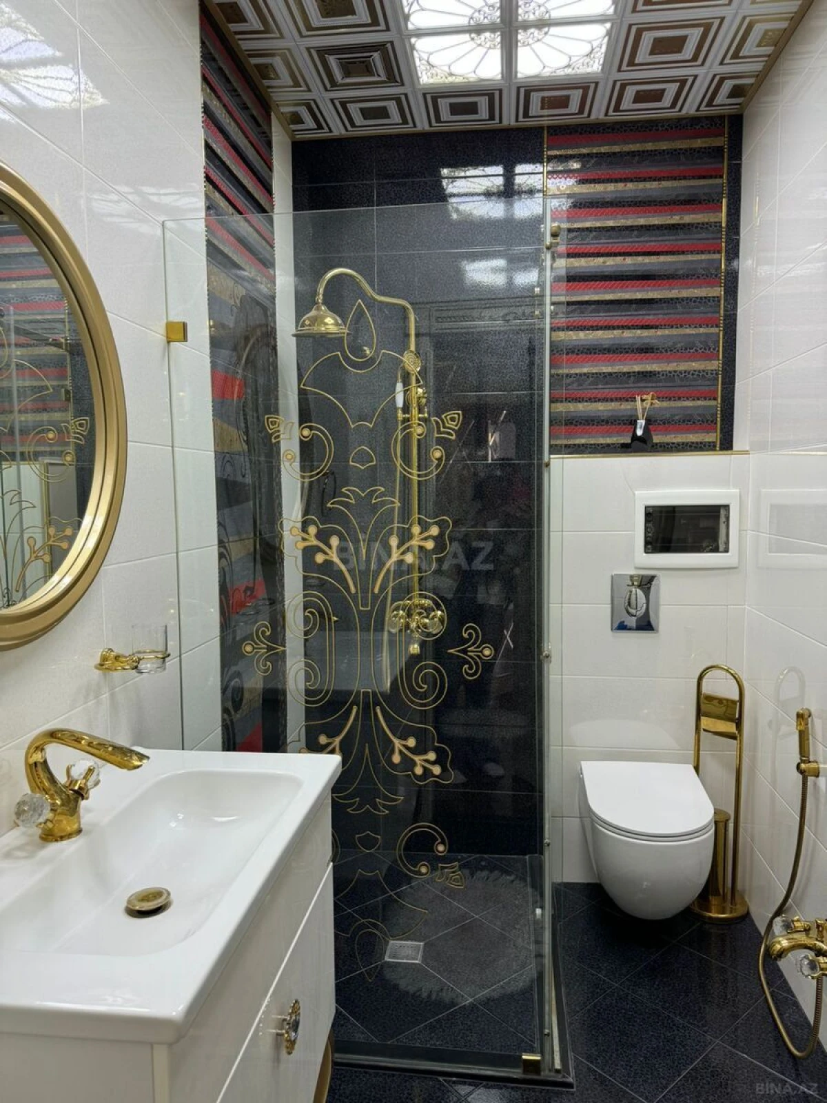 Kirayə verilir 3 otaqlı mənzil 140 m²