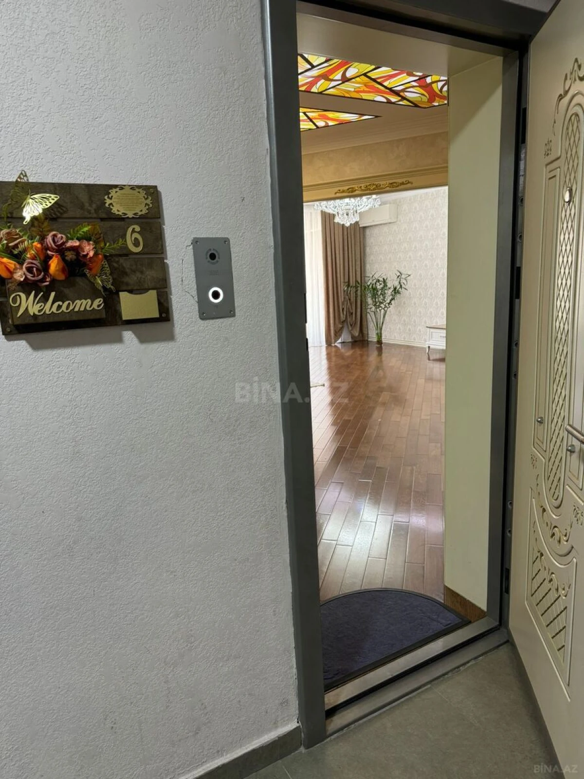 Kirayə verilir 3 otaqlı mənzil 140 m²