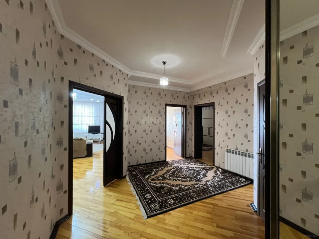Kirayə verilir 2 otaqlı mənzil 100 m²