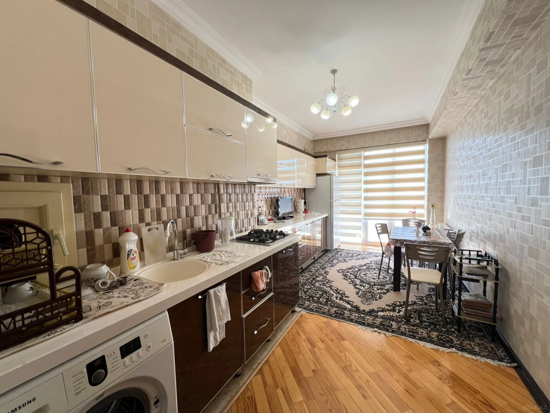 Kirayə verilir 2 otaqlı mənzil 100 m²