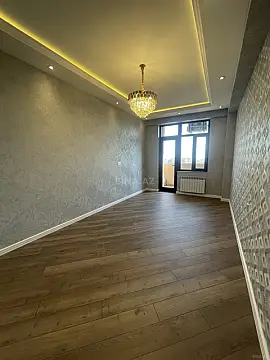Satılır 3 otaqlı mənzil 98 m²