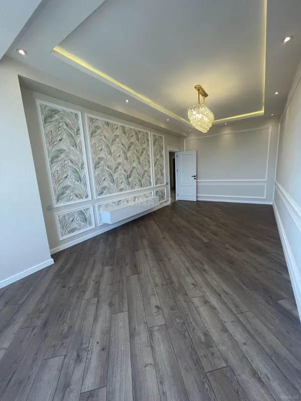 Satılır 3 otaqlı mənzil 98 m²