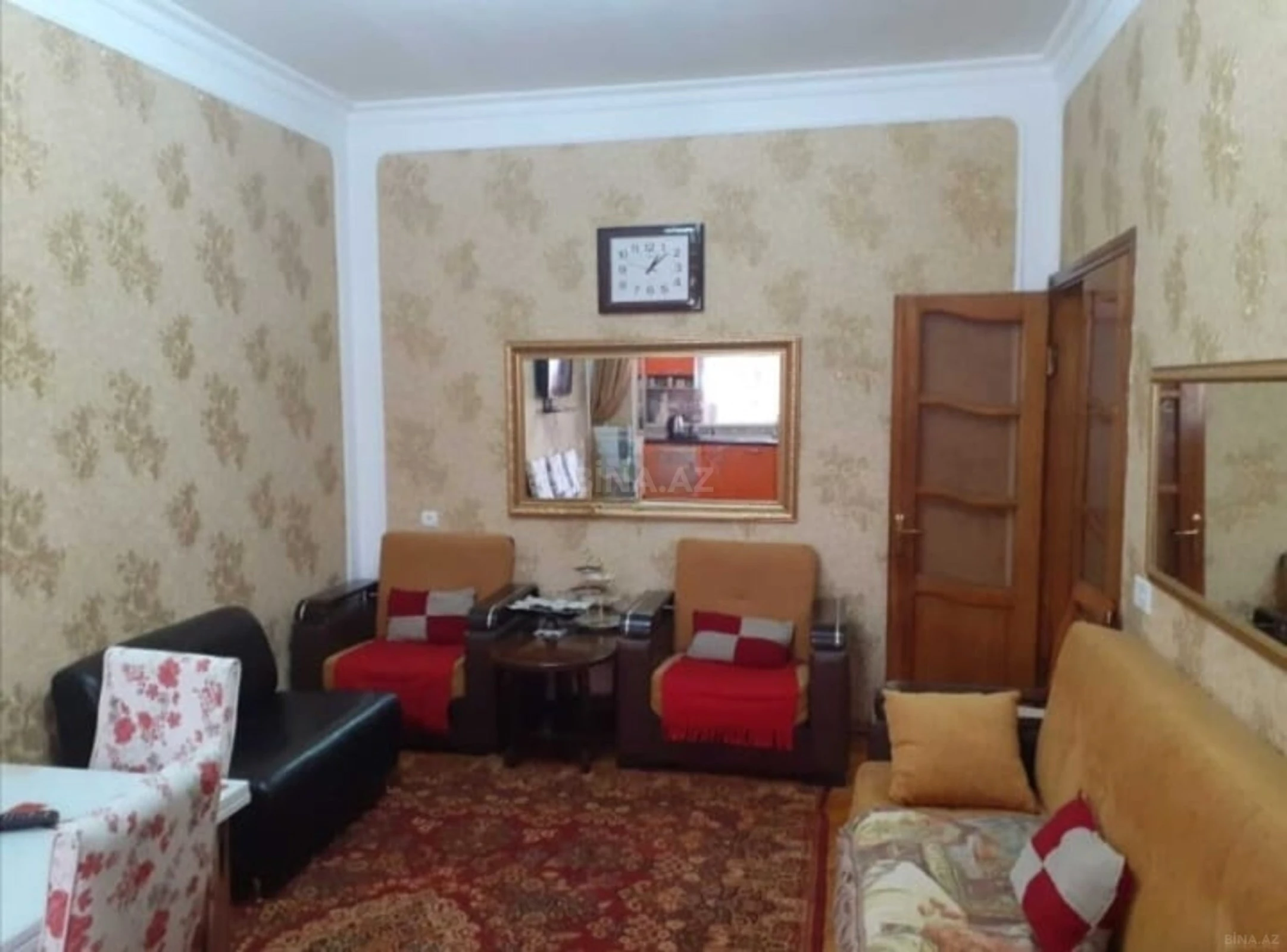 Kirayə verilir 2 otaqlı mənzil 45 m²