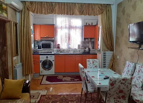 Kirayə verilir 2 otaqlı mənzil 45 m² — Bakı, İnşaatçılar 2 otaq 45.00 m²