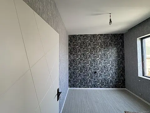 Satılır 5 otaqlı həyət evi 120 m²