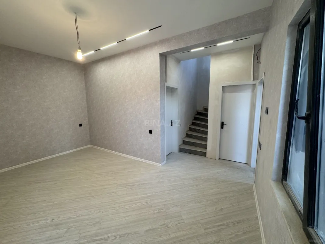 Satılır 5 otaqlı həyət evi 120 m²