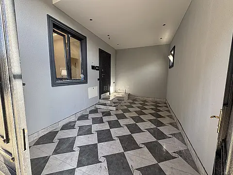 Satılır 5 otaqlı həyət evi 120 m²