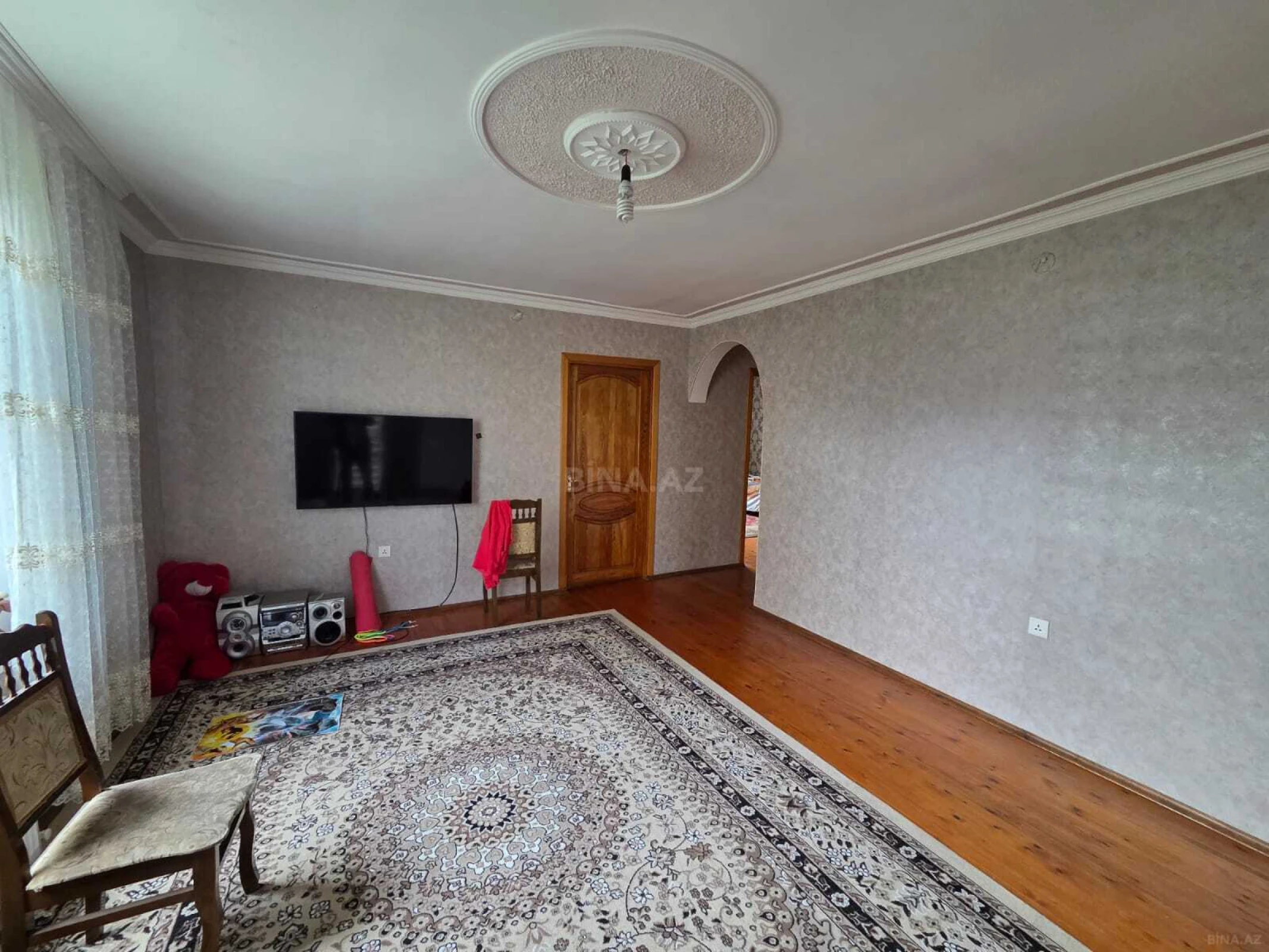 Satılır 6 otaqlı həyət evi 150 m²