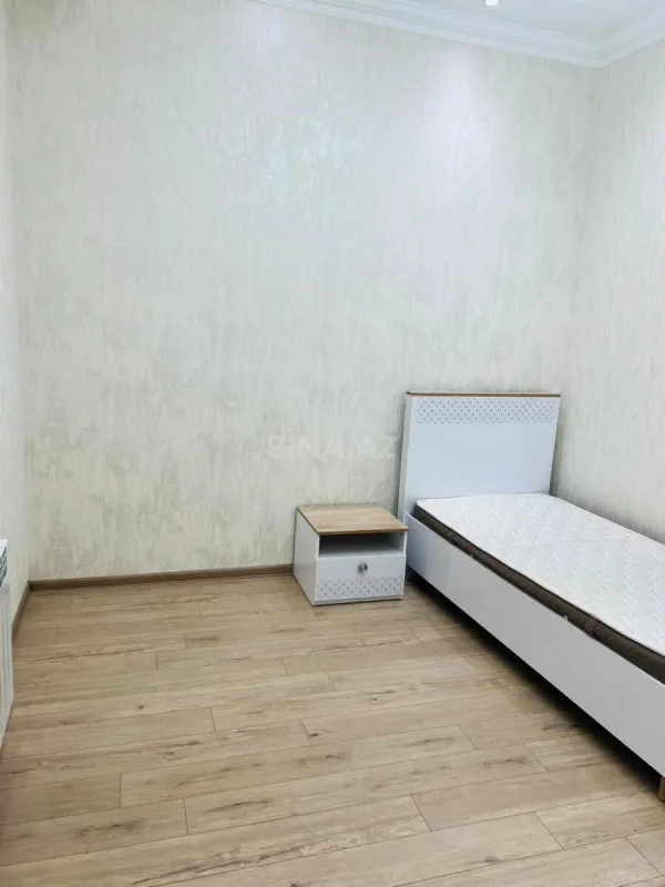 Kirayə verilir 3 otaqlı mənzil 110 m²