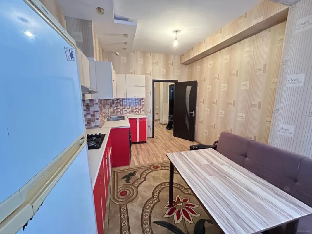 Kirayə verilir 2 otaqlı mənzil 70 m²