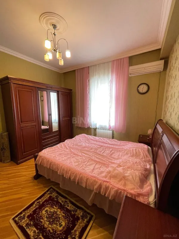 Kirayə verilir 3 otaqlı mənzil 100 m²