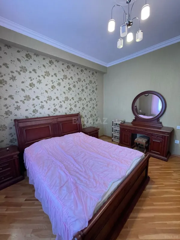 Kirayə verilir 3 otaqlı mənzil 100 m²