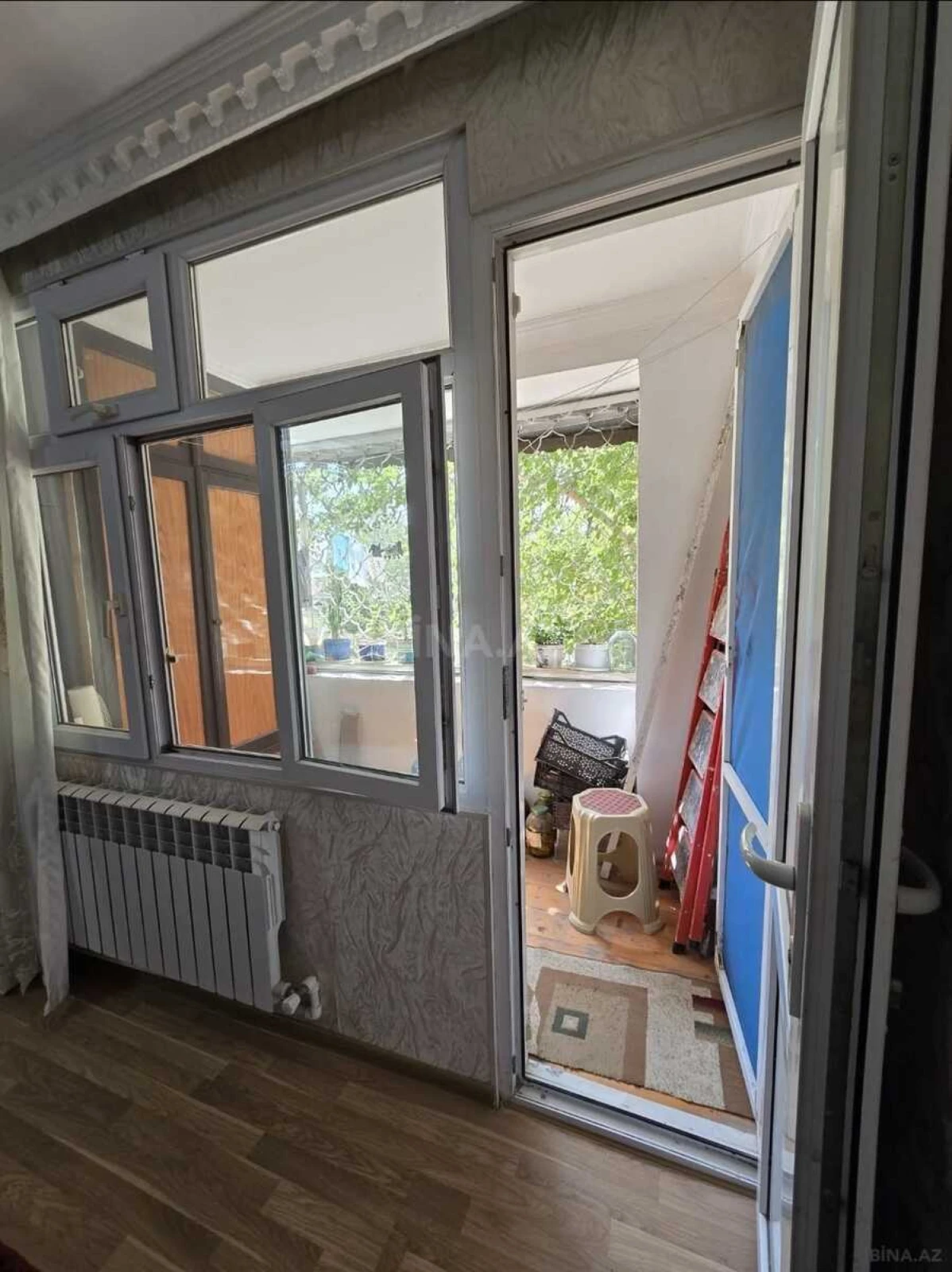 Satılır 3 otaqlı mənzil 90 m²
