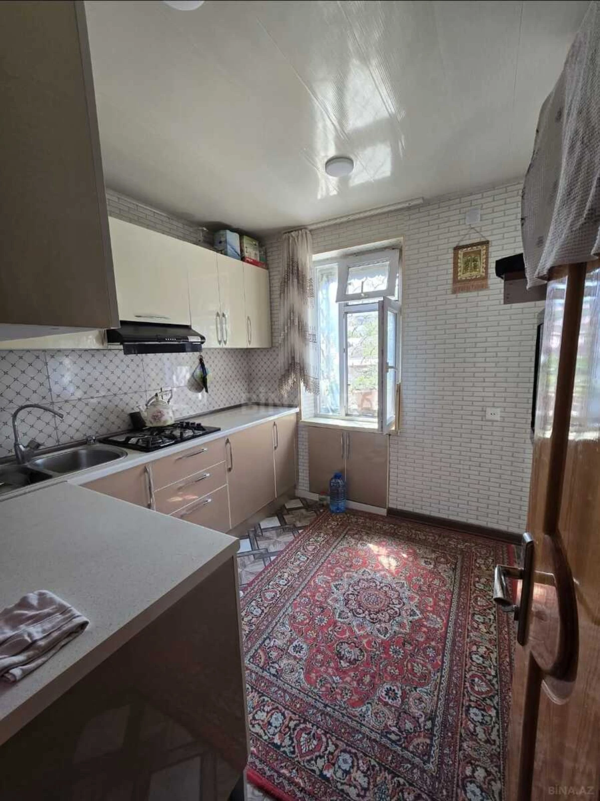 Satılır 3 otaqlı mənzil 90 m²