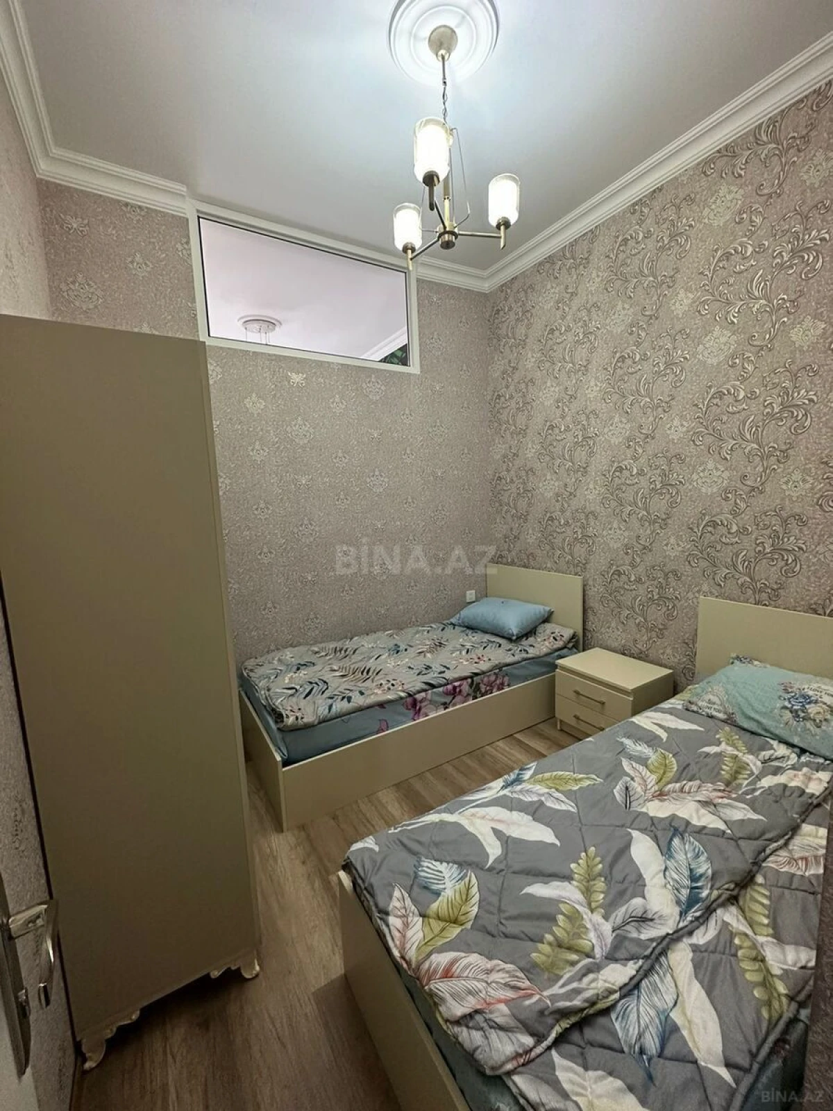 Kirayə verilir 2 otaqlı mənzil 75 m²