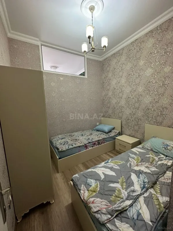 Kirayə verilir 2 otaqlı mənzil 75 m²