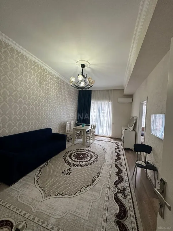 Kirayə verilir 2 otaqlı mənzil 75 m²