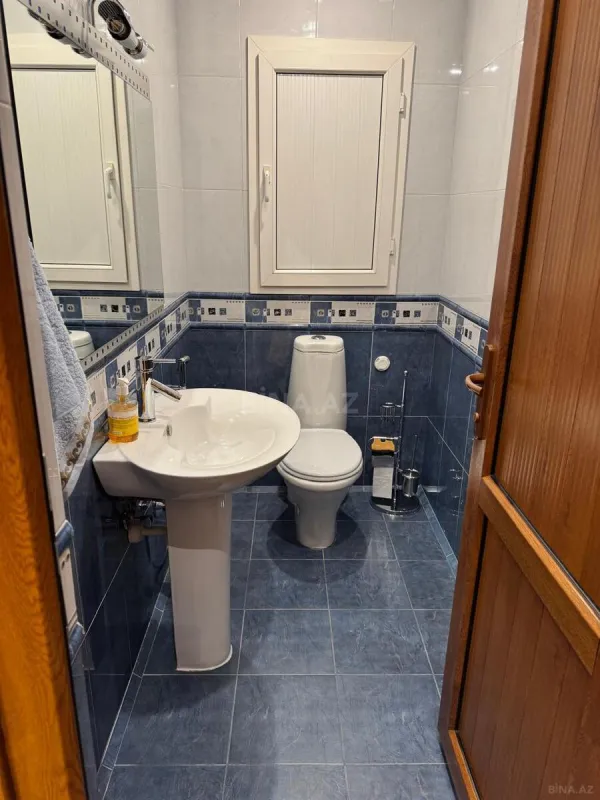 Kirayə verilir 3 otaqlı mənzil 140 m²