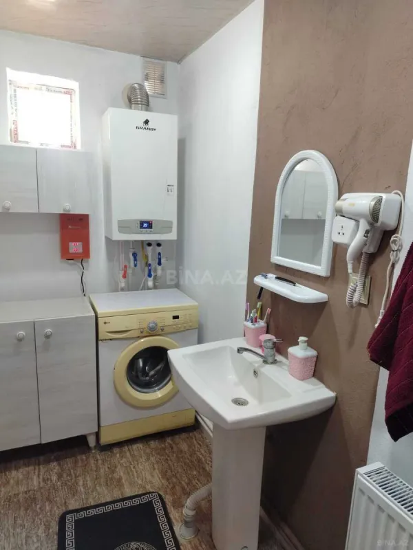 Satılır 4 otaqlı həyət evi 120 m²