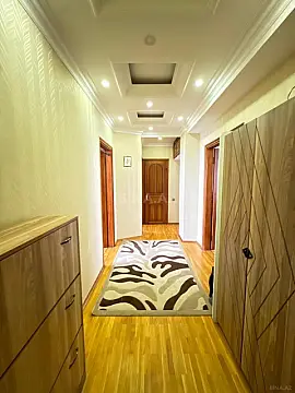 Satılır 3 otaqlı mənzil 115 m²