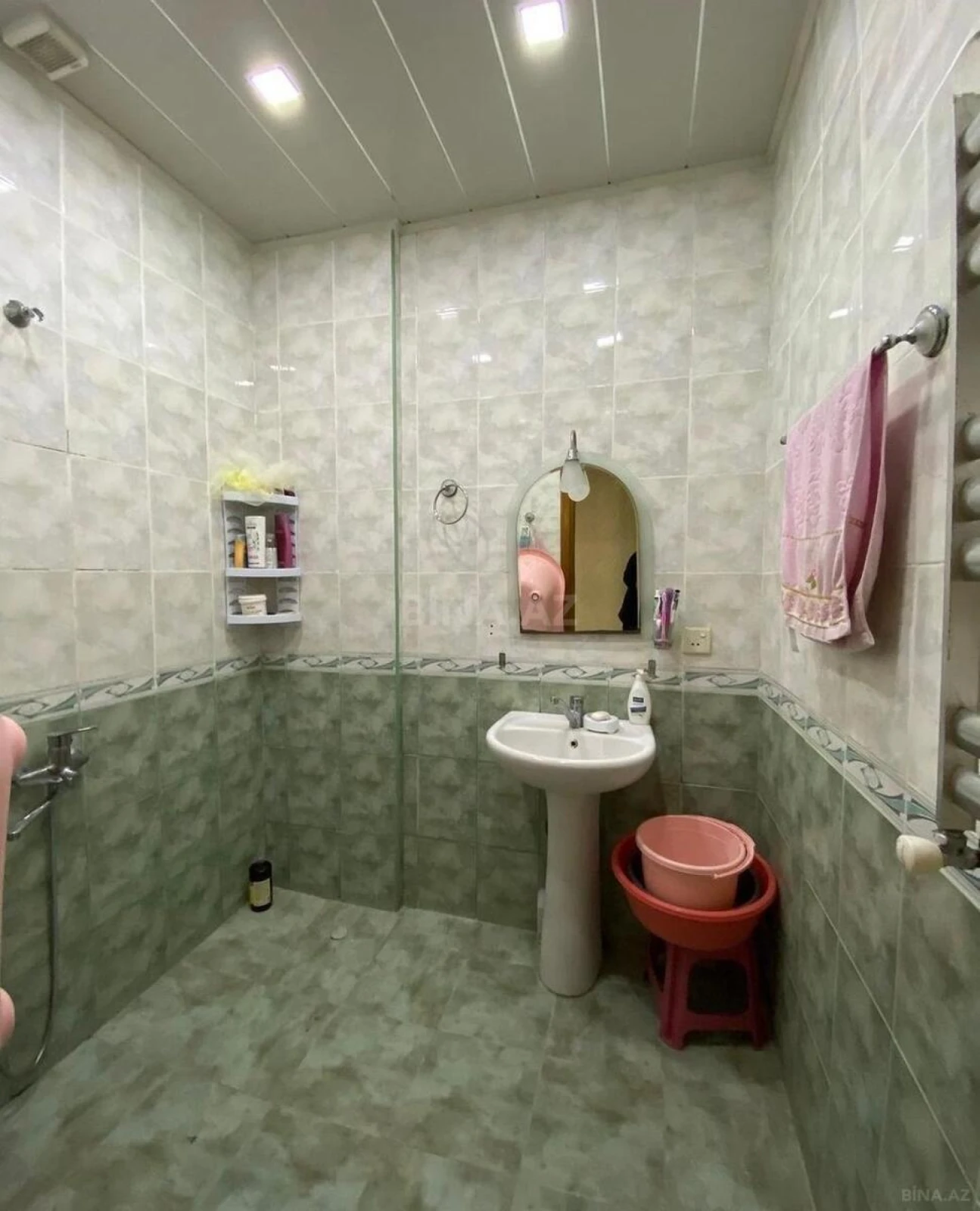 Satılır 3 otaqlı mənzil 115 m²