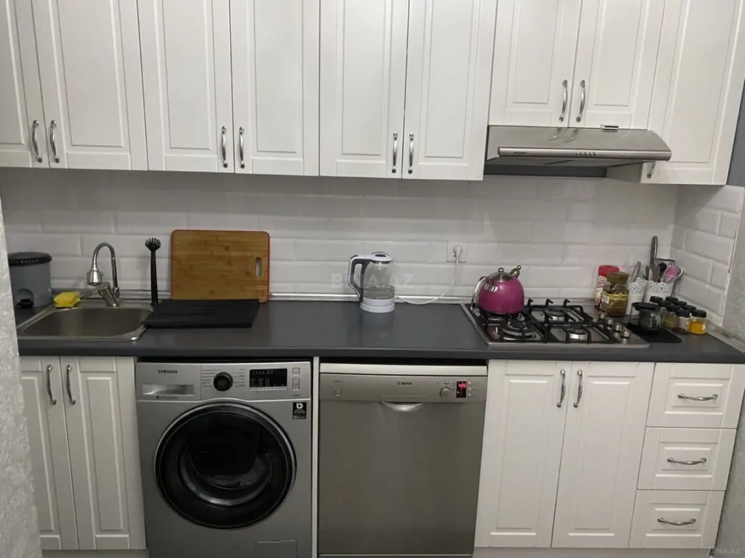 Satılır 2 otaqlı mənzil 60 m²