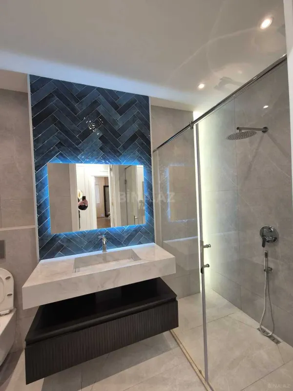 Satılır 3 otaqlı mənzil 110 m²