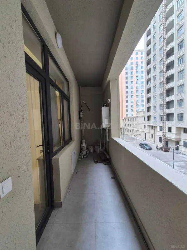 Satılır 3 otaqlı mənzil 110 m²