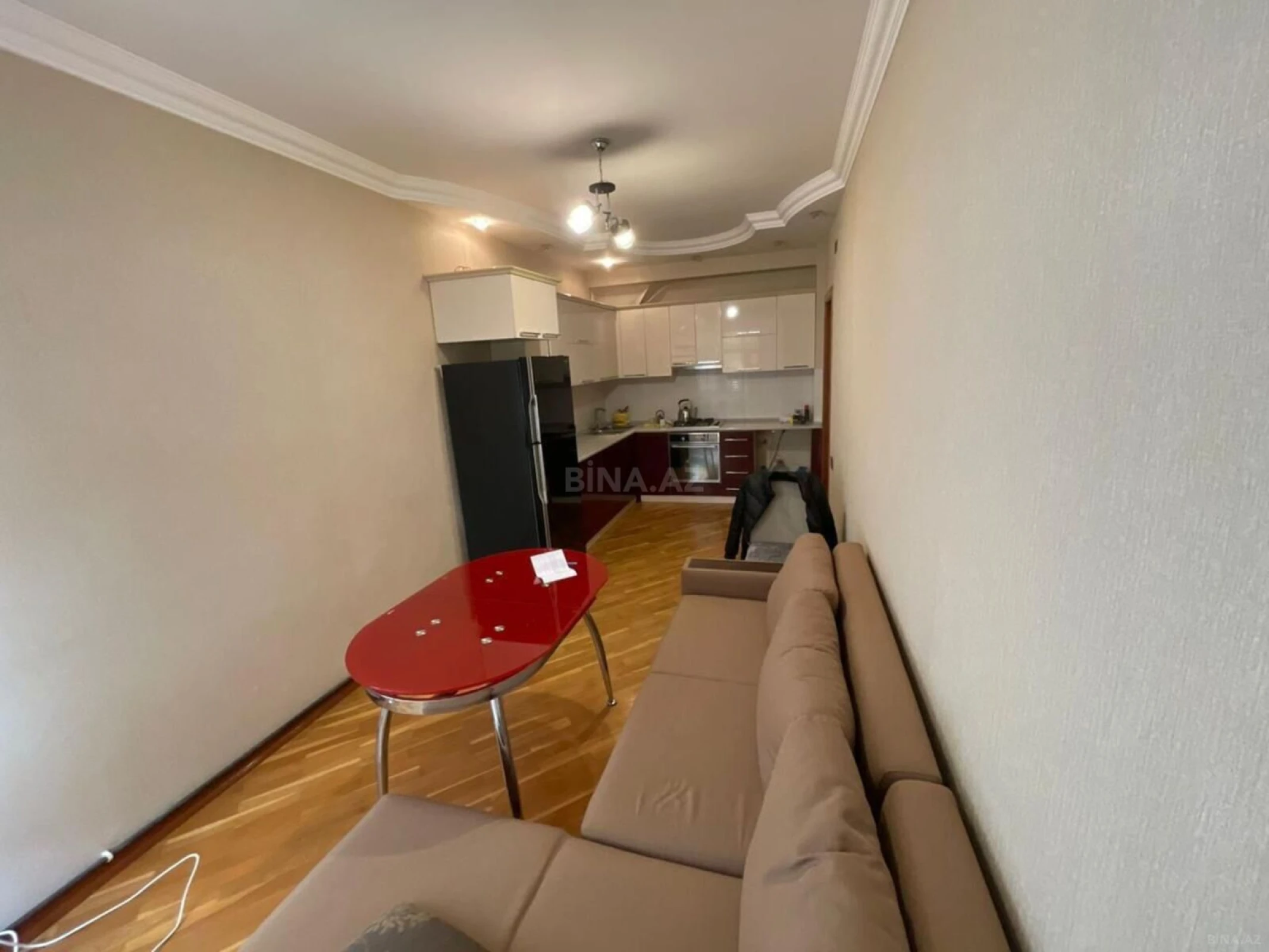 Satılır 3 otaqlı mənzil 117 m²