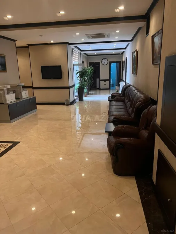 Kirayə verilir 5 otaqlı ofis 350 m²