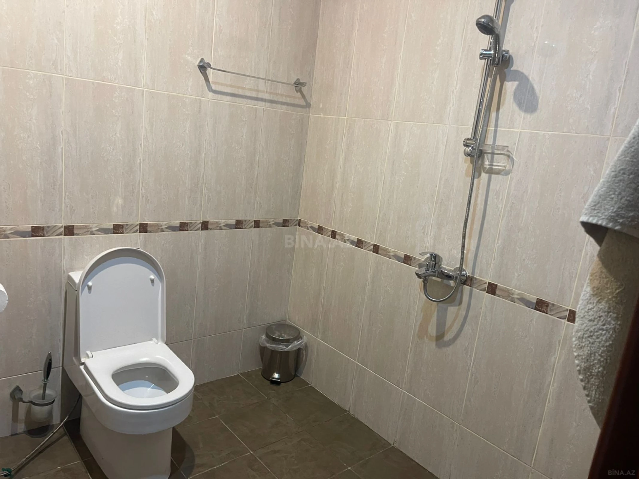 Kirayə verilir 5 otaqlı ofis 350 m²