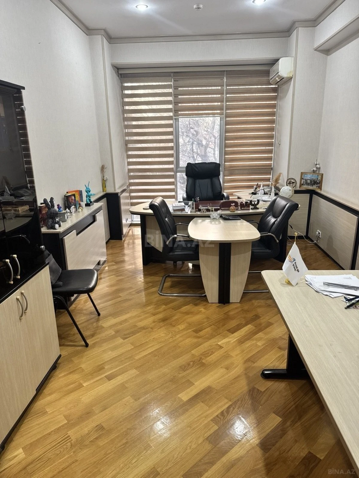 Kirayə verilir 5 otaqlı ofis 350 m²
