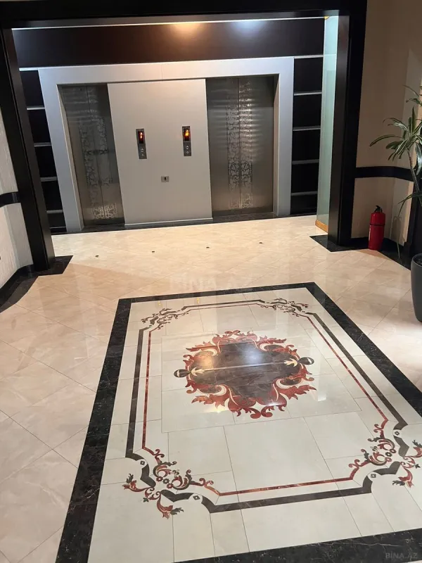 Kirayə verilir 5 otaqlı ofis 350 m²