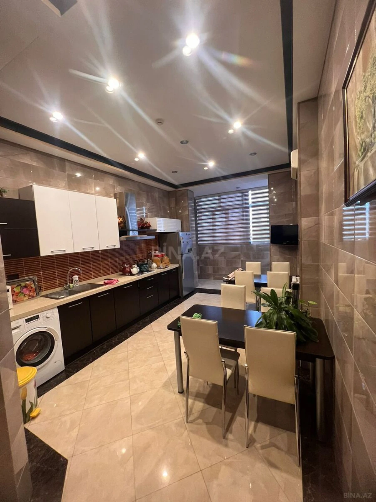 Kirayə verilir 5 otaqlı ofis 350 m²