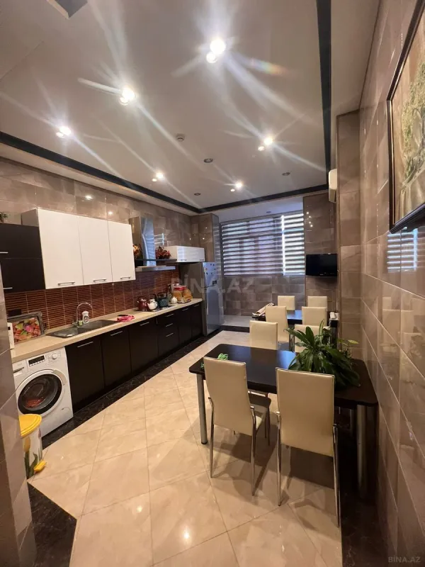 Kirayə verilir 5 otaqlı ofis 350 m²