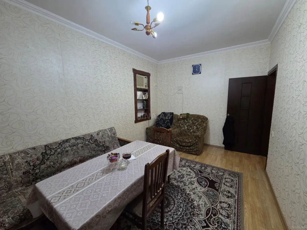 Satılır 2 otaqlı mənzil 65 m²