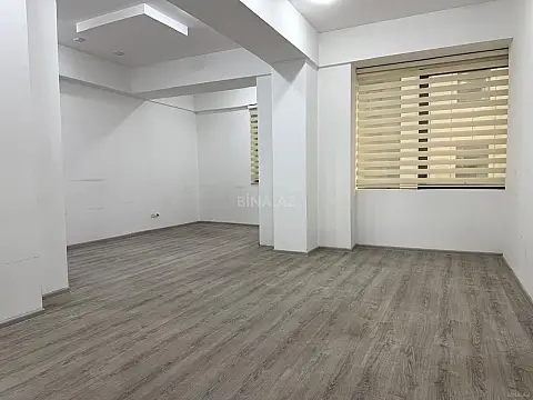 Kirayə verilir 4 otaqlı ofis 250 m²