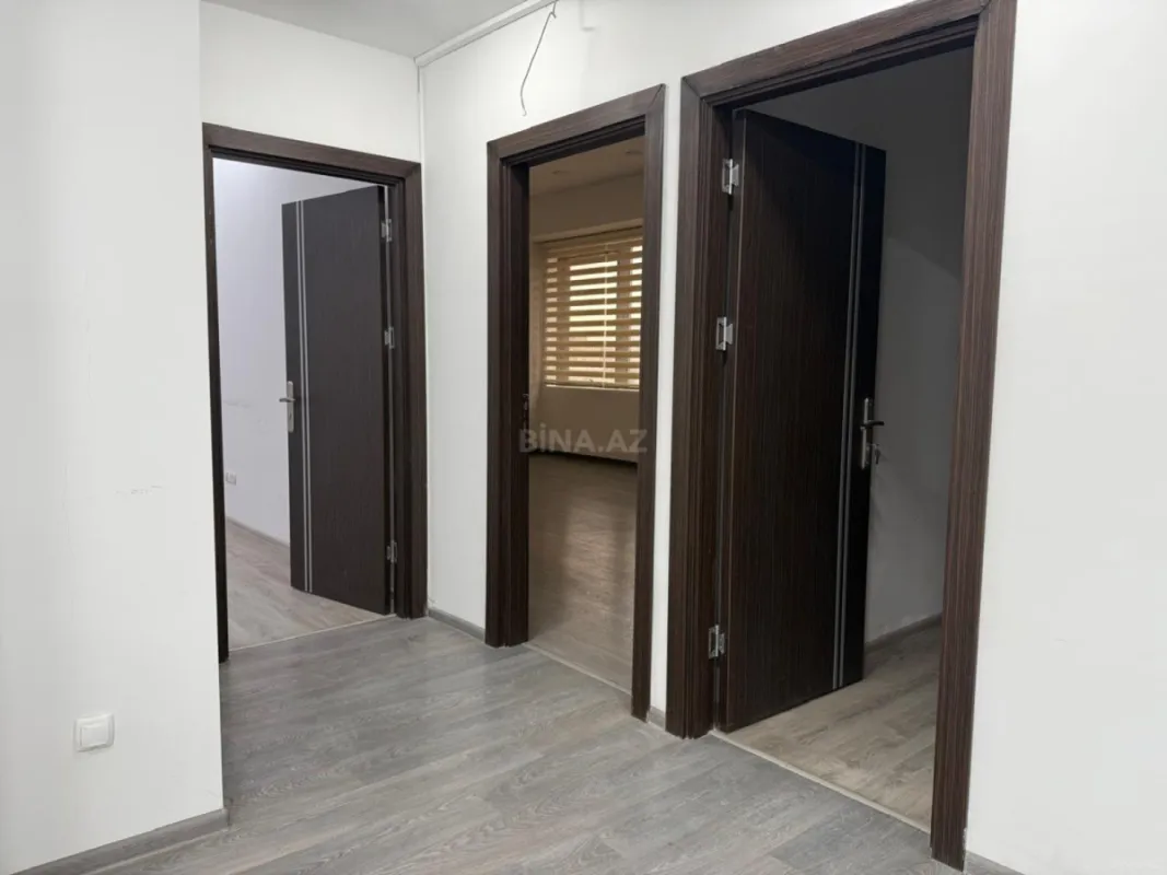 Kirayə verilir 4 otaqlı ofis 250 m²